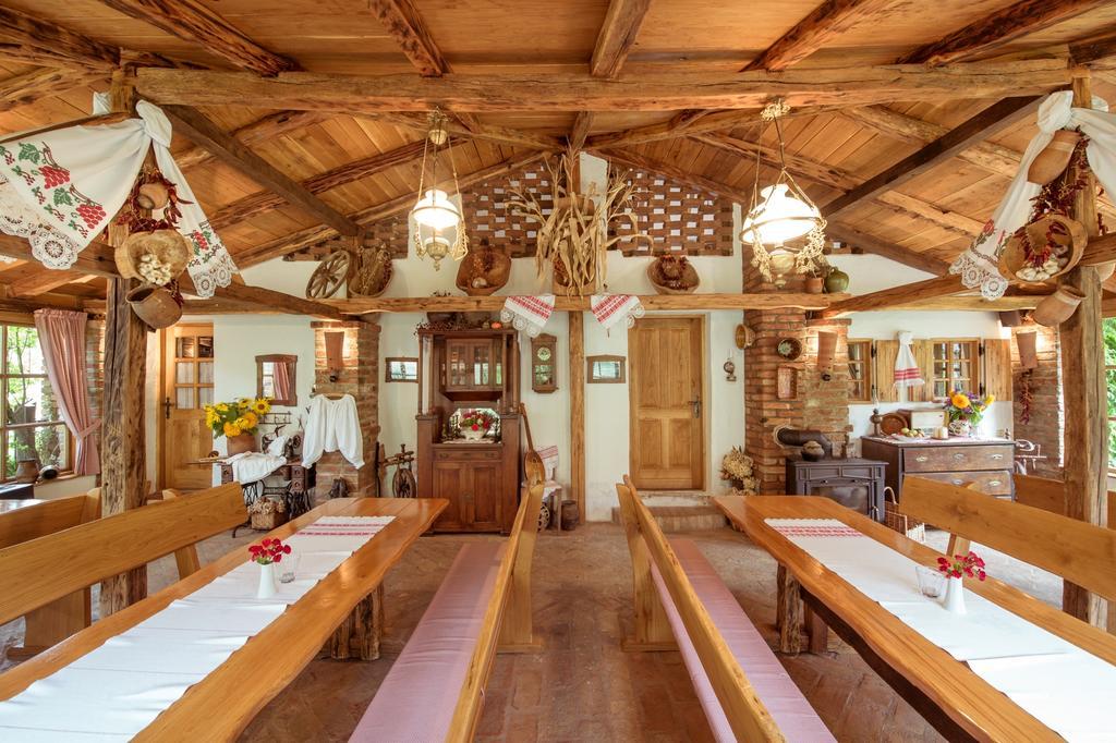 Country House Stara Kapela Nova Kapela ภายนอก รูปภาพ